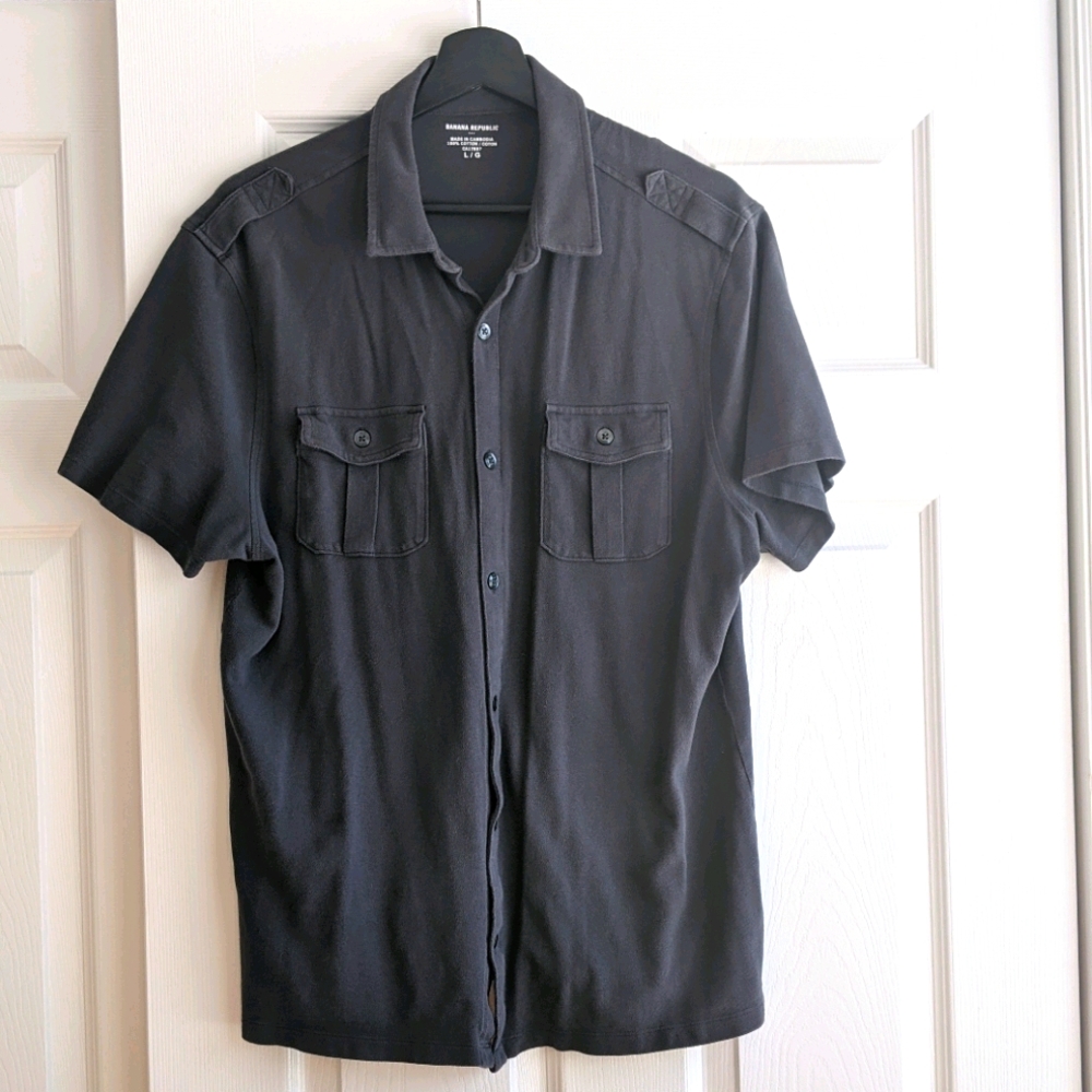 Banana Republic button Top